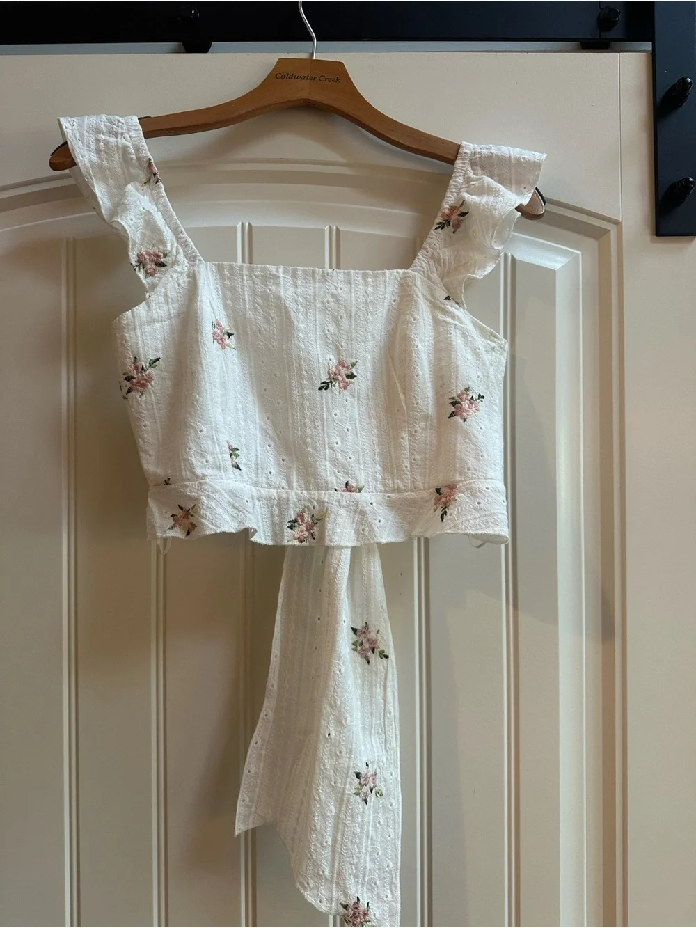 American Eagle Mom Short Size 6 Kirious Crop Top Small 2pc